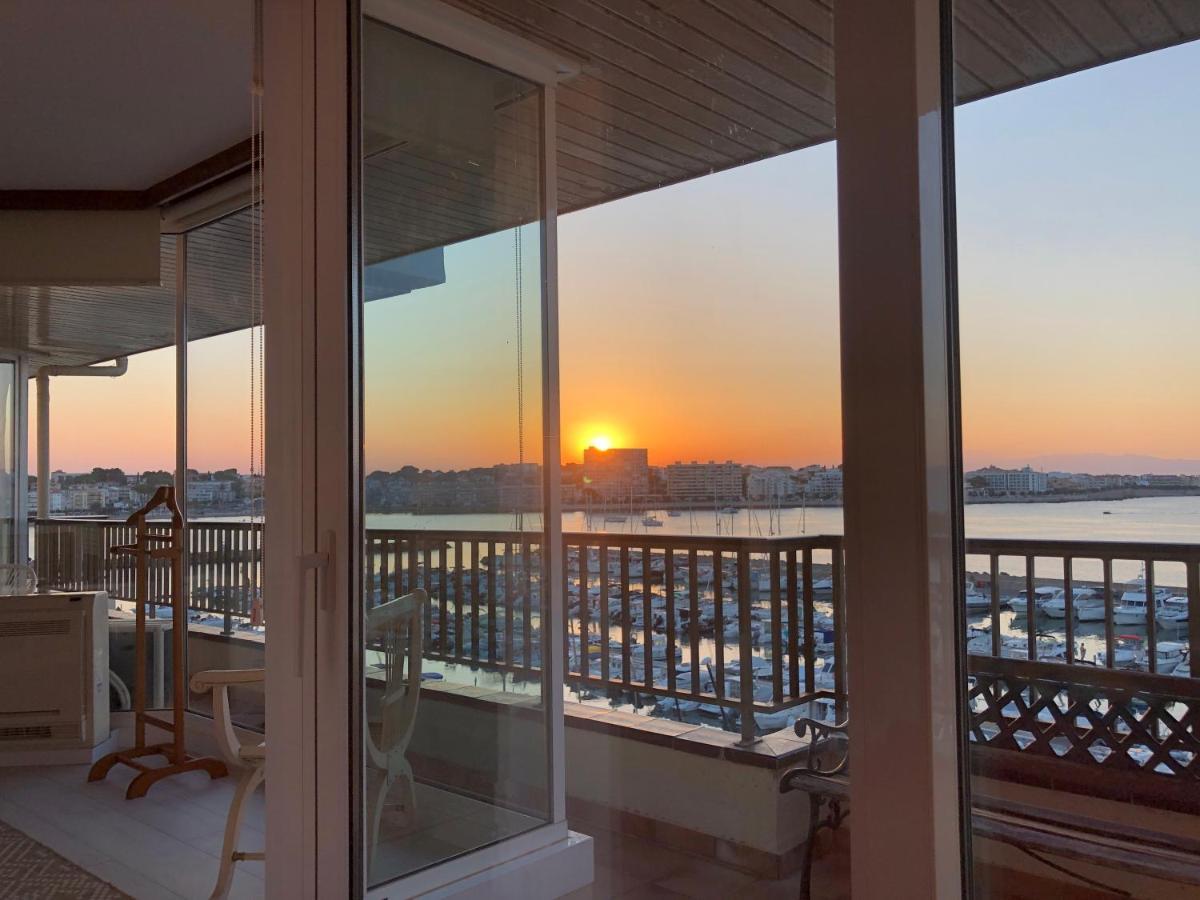 Solo Atico Guest Suites L' Escala 外观 照片