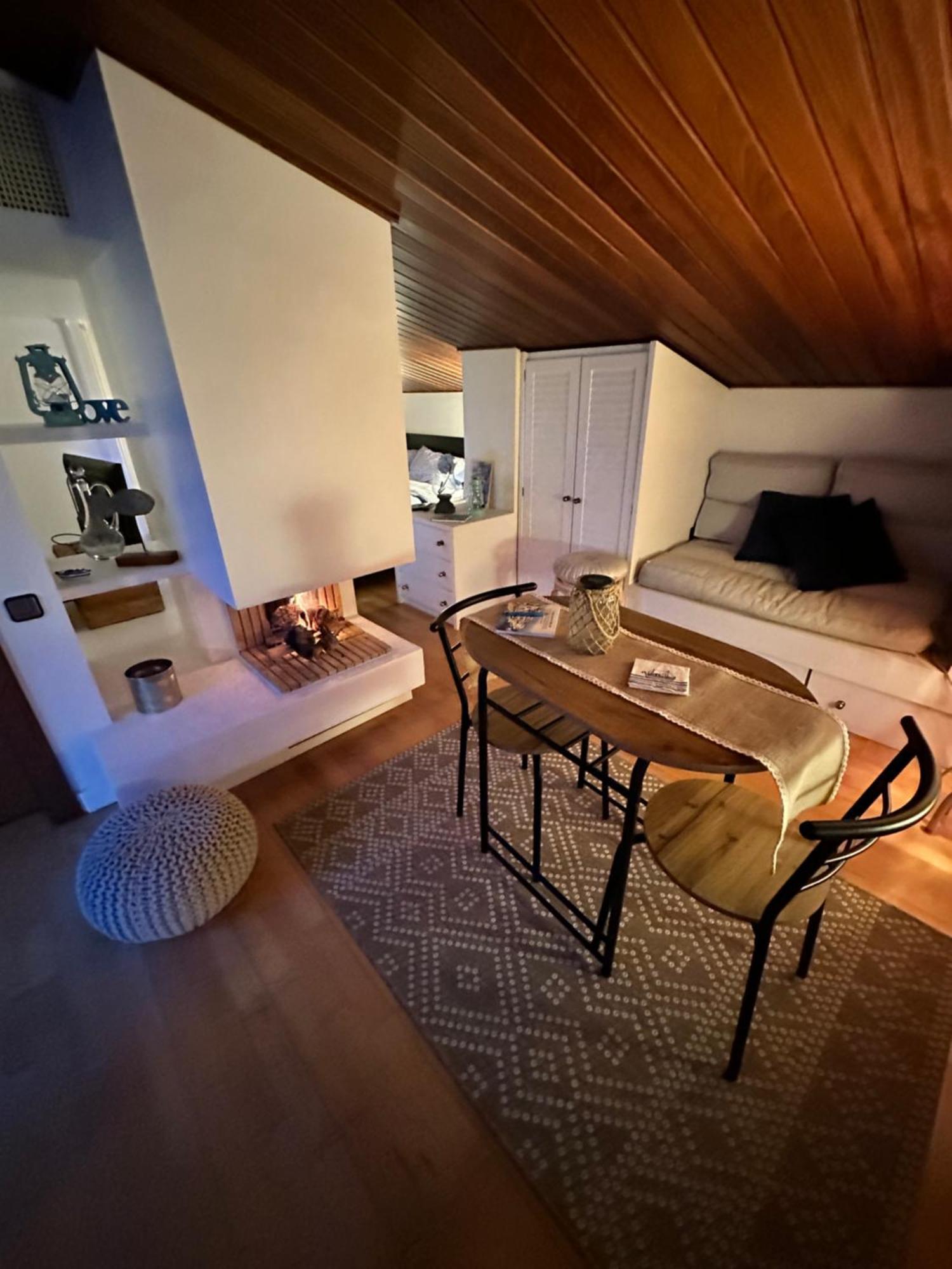 Solo Atico Guest Suites L' Escala 外观 照片