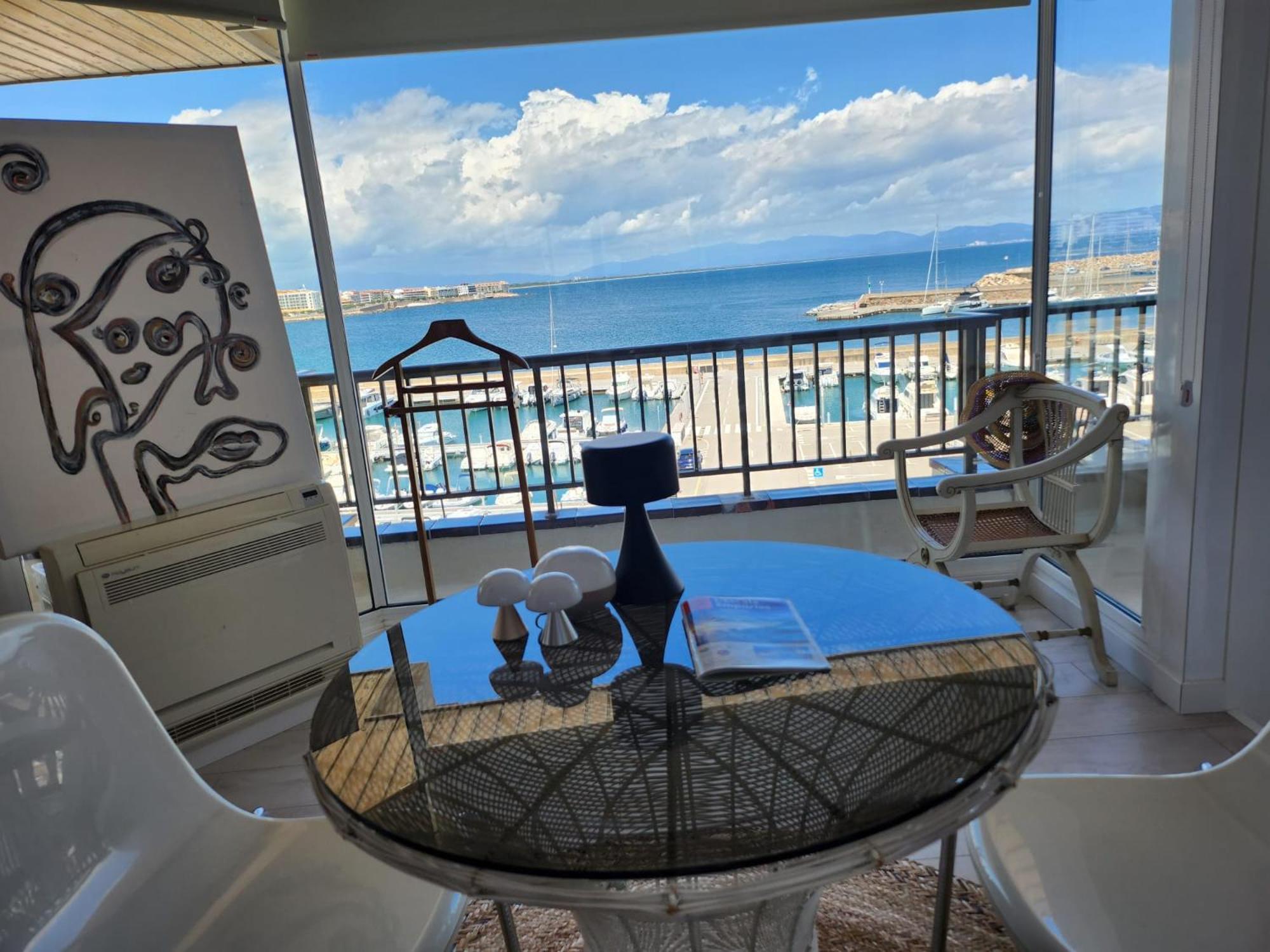 Solo Atico Guest Suites L' Escala 外观 照片