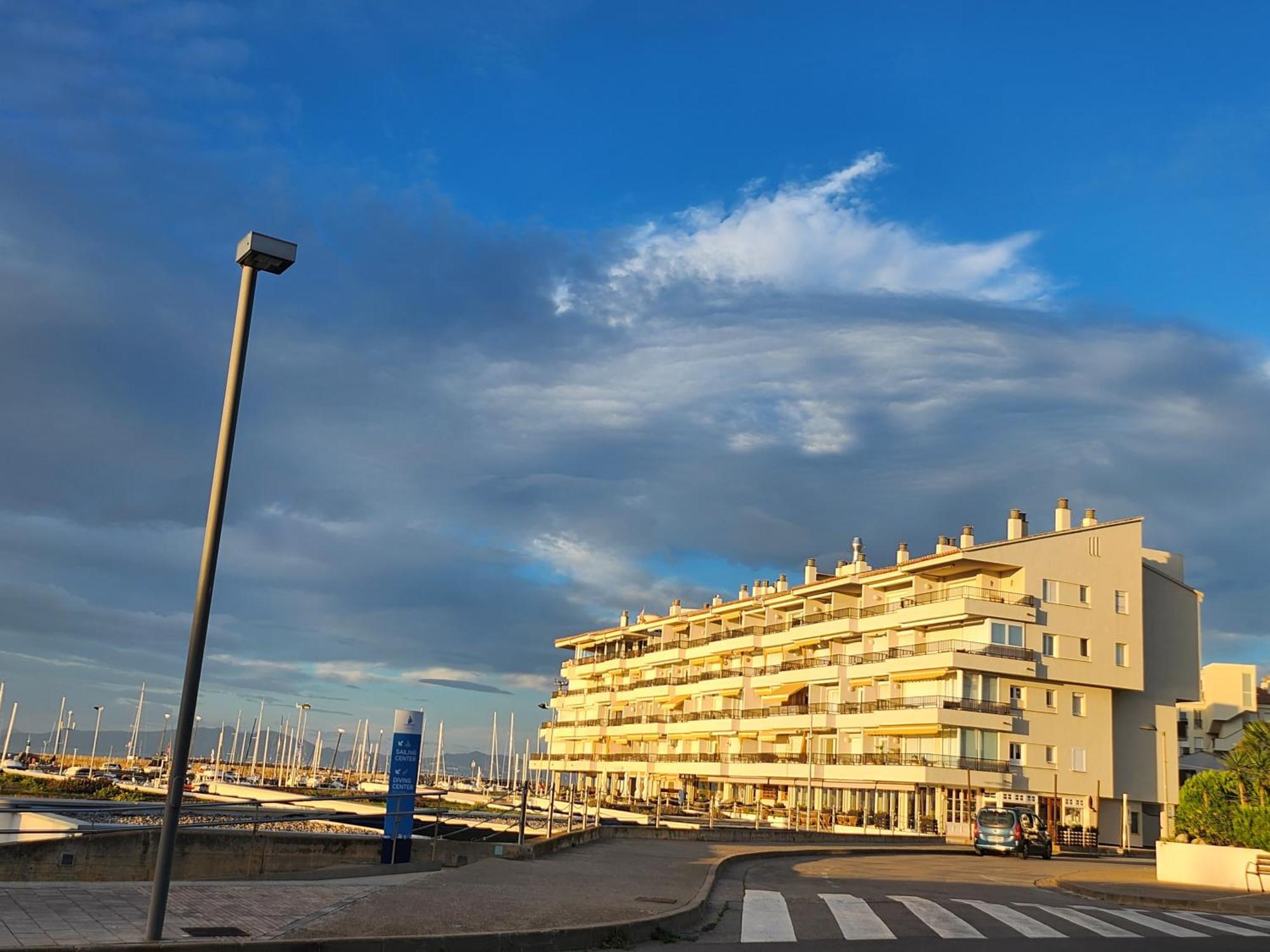 Solo Atico Guest Suites L' Escala 外观 照片
